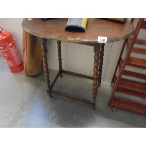 820 - An oval table on bobbin turned legs and another table, COLLECT ONLY.