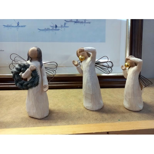 634 - 7 Willow tree Christmas angels and a boxed plaque