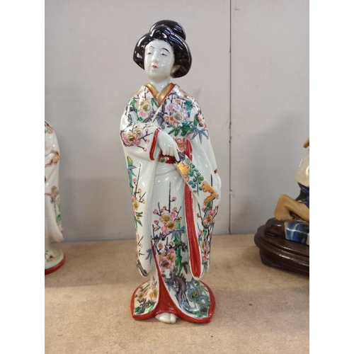 640 - 2 Geisha girl figures 1 a/f and 1 other figure