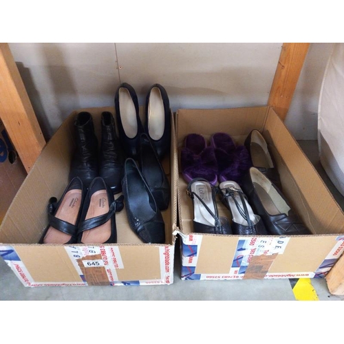 645 - Ladies shoes, size 5  and 4.5 plus pair of slippers