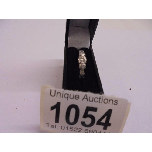 Lot 1054      