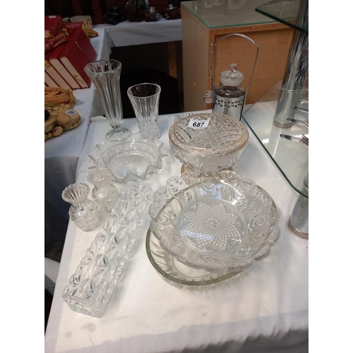 687 - A quantity of glassware including posy bowl