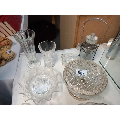 687 - A quantity of glassware including posy bowl