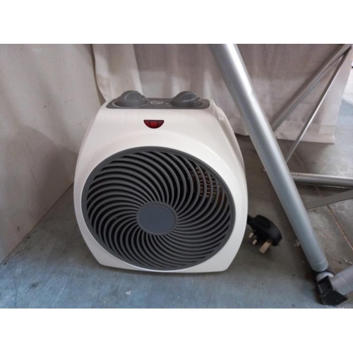 720 - 2 fan heaters & 2 fans