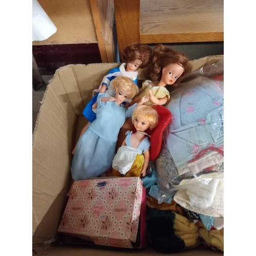 726 - A box of Sindy/Barbie STYLE/type Dolls with clothing