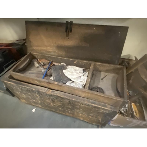 835 - A box of tools & tins of bolts & nuts & a large wooden tool box & contents