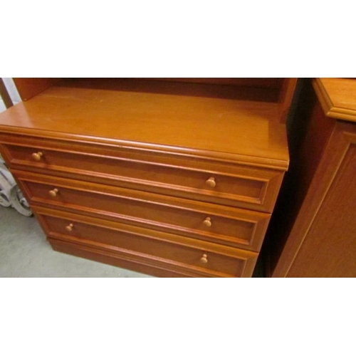 925 - A good quality two door three drawer cabinet. COLLECT ONLY.