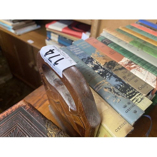 174 - A folding book stand with 14 volumes of Oxford University Worlds Classics