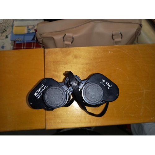 107 - 2 x binoculars Halina Discovery 10 x 40 & Regent 10 x 50