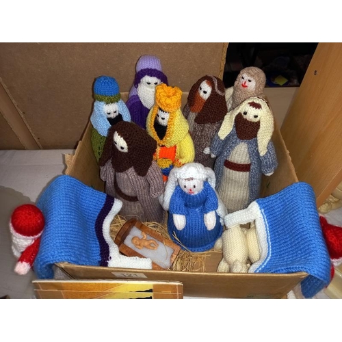 121 - A quantity of knitted Nativity figures & wooden animal cut-outs