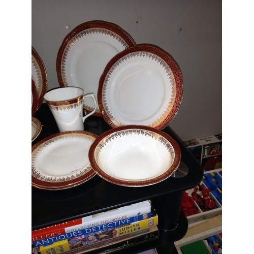 28 - A Duchess Winchester bone china dinner service