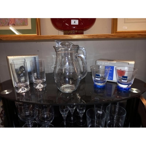 40 - A selection of drinking glasses including Denby Imperial blue tumblers etc