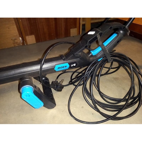 67 - A Mac Allister 430w electric strimmer in working order