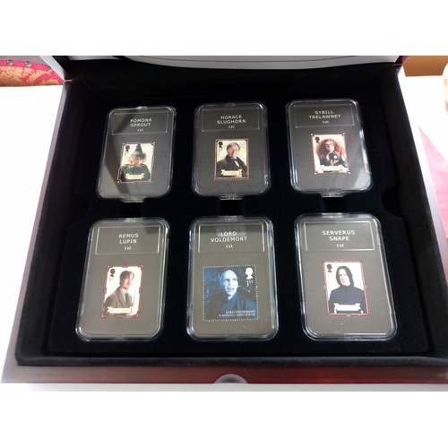 1171 - The Harry Potter premium capsule boxed edition of twelve stamps.