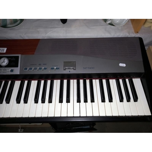 133 - A Gear 4 music SP5100 electric organ