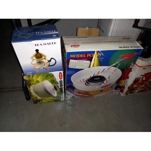 143 - A good selection of boxed kitchen items including food steamer & water dispenser etc.