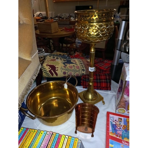 155 - A brass jardiniere & a brass jam pan