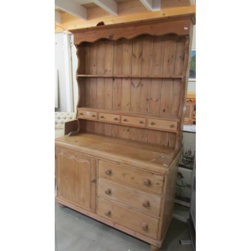 1486 - An old pine dresser. COLLECT ONLY.