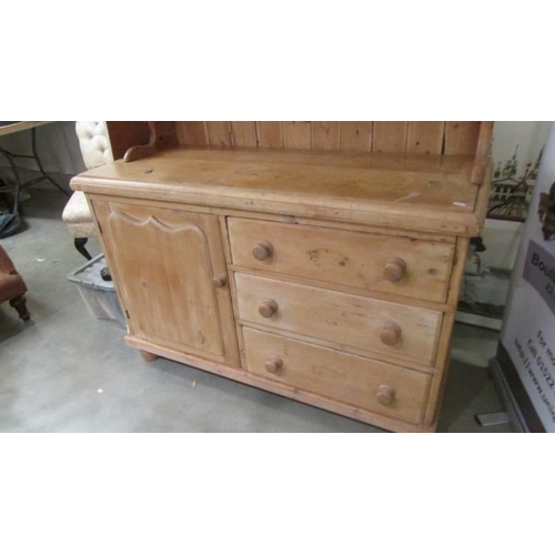 1486 - An old pine dresser. COLLECT ONLY.