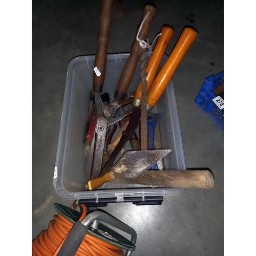 279 - A box of tools including extension lead (COLLECT ONLY.)