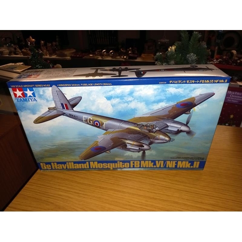 421 - 2 boxed Tamiya 1/48 scale aircraft kits DeHavilland mosquito, gloster meteor,contents sealed