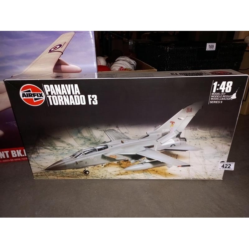 422 - 3 boxed airfix 1/48 scale aircraft kits,07104 sepecat jaguar, 09175 Panavia Tornado. A11001 Vickers ... 