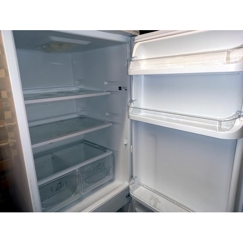 458 - A Hotpoint fridge freezer