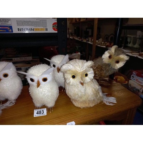 483 - A quantity of Christmas owls, heights between 15cm and 19cm