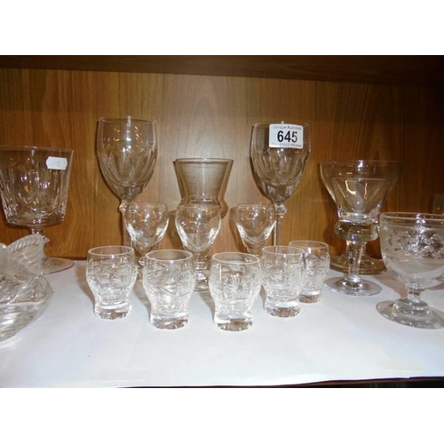 645 - A good lot of drinking glasses including etched. COLLECT ONLY.