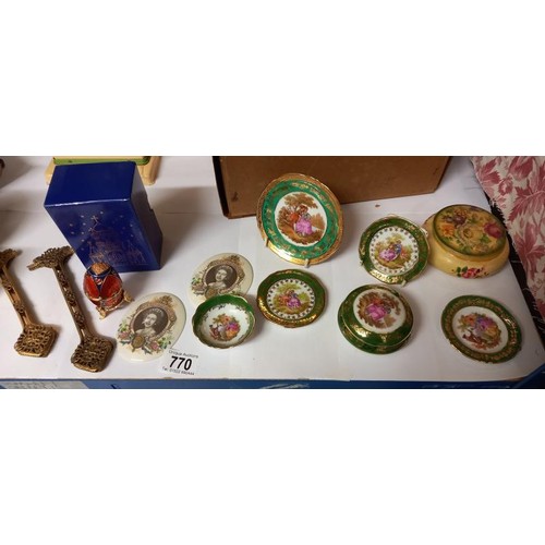 770 - A mixed lot of ceramics including Limoges, Chokin etc.,