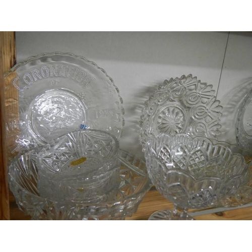 532 - A large lot of good glass ware. COLLECT ONLY.