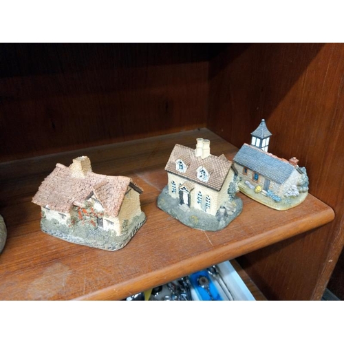 574 - 6 cottage ornaments