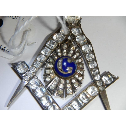 13 - A Masonic jewelled pendant.