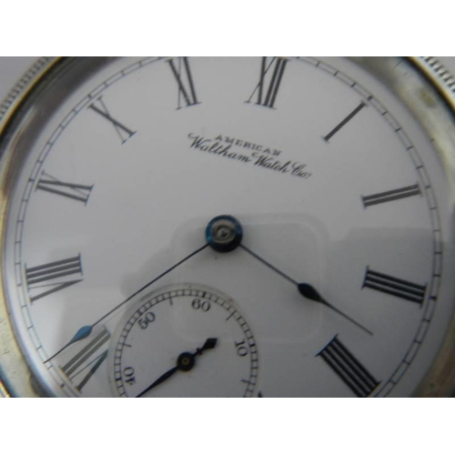 25 - A large Waltham pocket watch, movement date 1906-1907, silvered case, screw on back and bezel, 60mm ... 