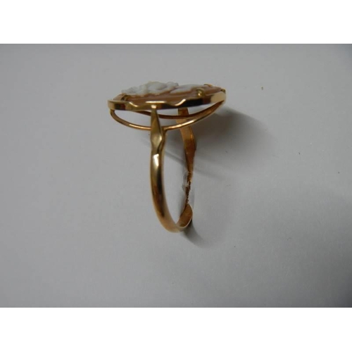 3 - A 14kt gold ring set rose cut cameo, size R half, 3.6 grams.