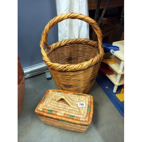 798 - A wicker basket & a lidded basket