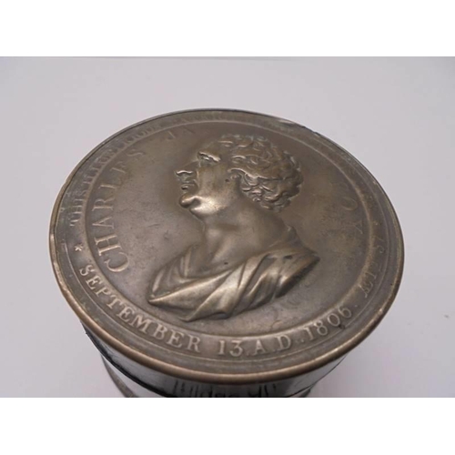 106 - An 1806 memorial snuff box, Charles J Fox, Campaign to end slavery.