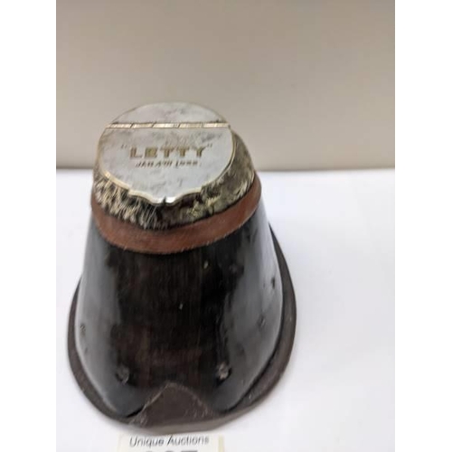 227 - 1920'S taxidermy horse hoof inkwell with silver plated fittings engraver 'LETTY' Jan 4th 1922.