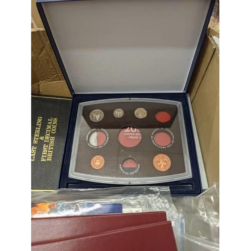 200T - A collection of proof sets, part proof sets, sealed Royal mint sets etc.,