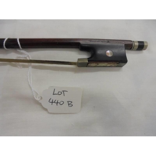 440B - A 19th century violin bow by GEBR.HUG, 74 cm long.