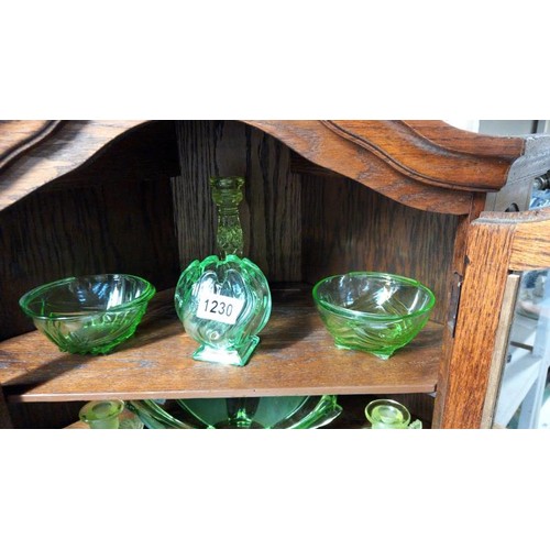 1230 - 9 pieces of uranium deco green glass