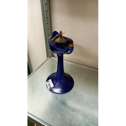 520B - A rare 1930's midnight blue chameleon ware Auadin - Genie lamp by George Chews Co. Tunstall Wick unu... 