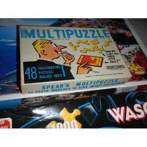 200 - A quantity of puzzles.