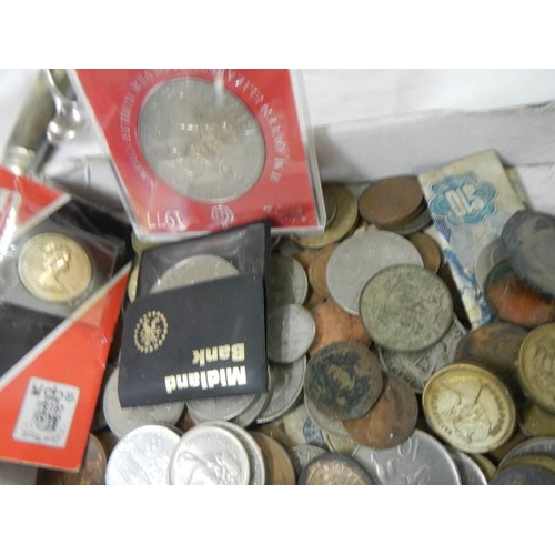 926 - A mixed lot of old coins.