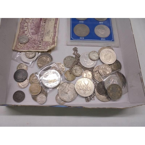 1047 - A mixed lot of coins including silver, Victoria crown, other crowns etc.,