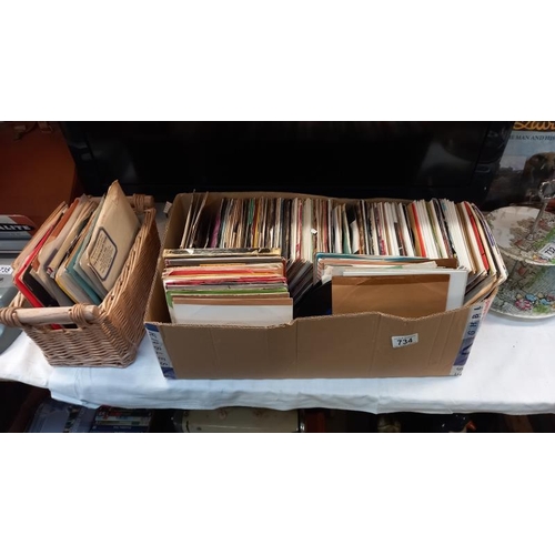 734 - A large quantity of 45 rpm single records COLLECT ONLY