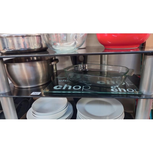 743 - A quantity of kitchenalia including Pyrex and quantity of white crockery COLLECT ONLY