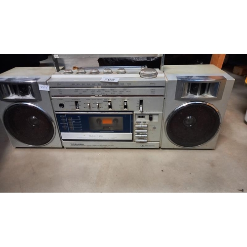 769 - Vintage Toshiba RT5782 stereo radio cassette recorder ghetto blaster, missing lead COLLECT ONLY