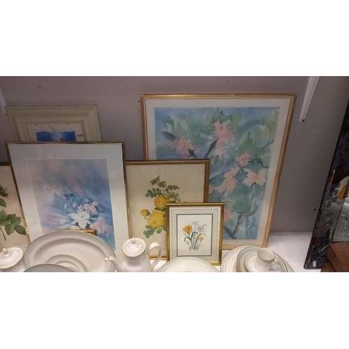 826 - A quantity of framed & glazed floral pictures COLLECT ONLY