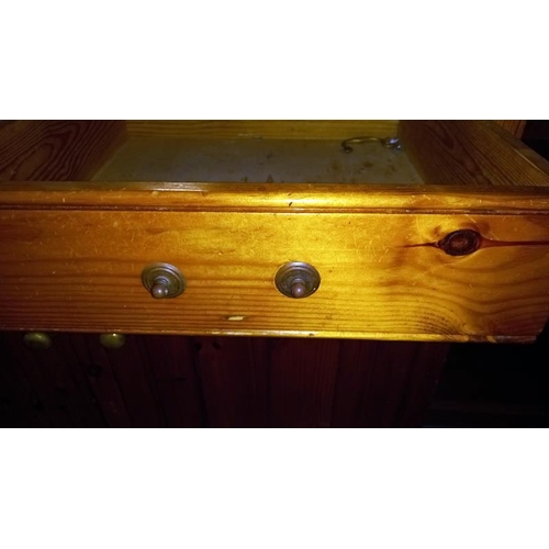 839 - A solid pine dresser base, (1 drawer missing a handle) 112cm x 54cm x 92cm, COLLECT ONLY